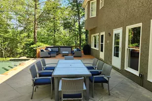 7635 Blandford Pl, Sandy Springs, GA 30350 - Photo 11