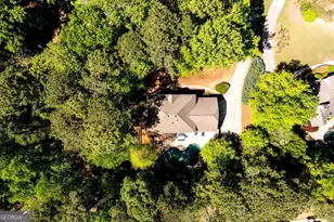 7635 Blandford Pl, Sandy Springs, GA 30350 - Photo 15