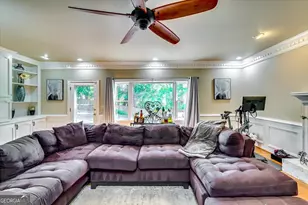 7635 Blandford Pl, Sandy Springs, GA 30350 - Photo 31