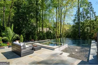 4075 Peachtree Dunwoody Road NE, Atlanta, GA 30319 - Photo 33