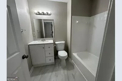 1016 Kathleen Court, Roswell, GA 30075 - Photo 9