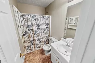 324 Amelia Garden Way, Lawrenceville, GA 30045 - Photo 15