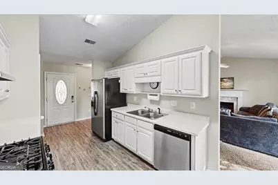 324 Amelia Garden Way, Lawrenceville, GA 30045 - Photo 3