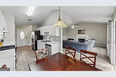 324 Amelia Garden Way, Lawrenceville, GA 30045 - Photo 5