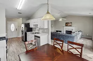 324 Amelia Garden Way, Lawrenceville, GA 30045 - Photo 5