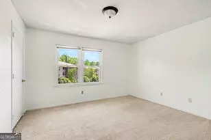 2060 Kings Gate Circle, Snellville, GA 30078 - Photo 17