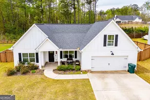 143 Springwood Dr, Carrollton, GA 30117 - Photo 1