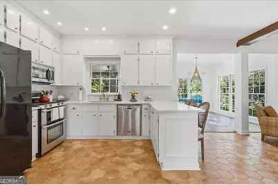 3687 Overlook Drive, Macon, GA 31204 - Photo 9