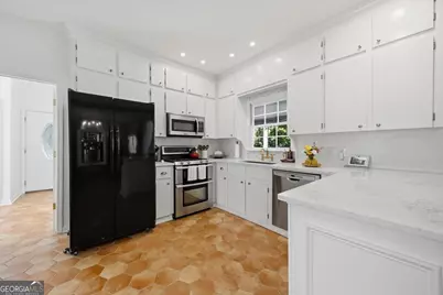 3687 Overlook Drive, Macon, GA 31204 - Photo 11