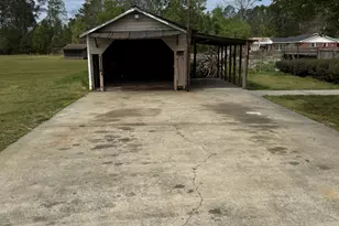 117 N Railroad St, Garfield, GA 30425 - Photo 15