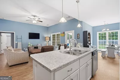 127 Weatherstone Way, Statesboro, GA 30458 - Photo 13