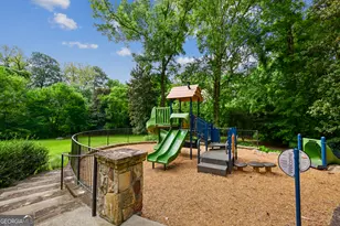 2304 Pembrook Pl NE, Atlanta, GA 30324 - Photo 35