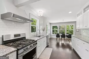 2304 Pembrook Pl NE, Atlanta, GA 30324 - Photo 9