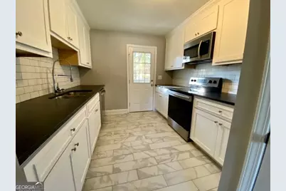 536 College #8, Hapeville, GA 30354 - Photo 5