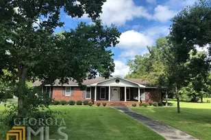 303 Dixie St, Brooklet, GA 30415 - Photo 1