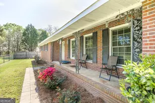 504 Dunbar Rd, Warner Robins, GA 31093 - Photo 3