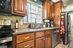 504 Dunbar Rd, Warner Robins, GA 31093 - Photo 7