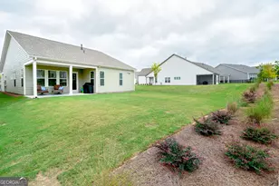 106 Club Cresswind Dr, Newnan, GA 30265 - Photo 17