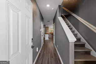 1110 Highwood Ln, East Point, GA 30344 - Photo 9