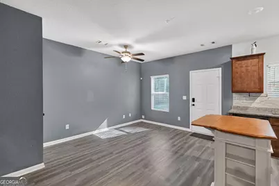 1110 Highwood Lane, East Point, GA 30344 - Photo 7