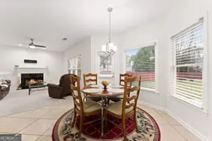 1023 White Fox Run, Lawrenceville, GA 30045 - Photo 15