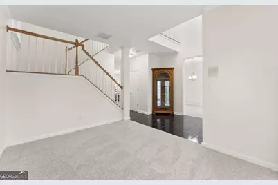 1023 White Fox Run, Lawrenceville, GA 30045 - Photo 7