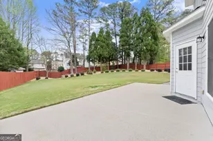 1023 White Fox Run, Lawrenceville, GA 30045 - Photo 41