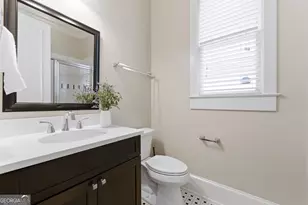 104 Fairview St, Decatur, GA 30030 - Photo 19