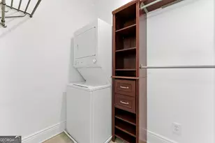 104 Fairview St, Decatur, GA 30030 - Photo 35