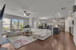 610 Napier Pass, Peachtree City, GA 30269 - Photo 15