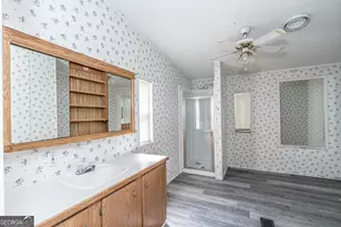 71 Kirk Rd NW, White, GA 30184 - Photo 19