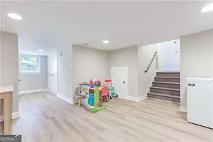 2171 Azalea Cir, Decatur, GA 30033 - Photo 29