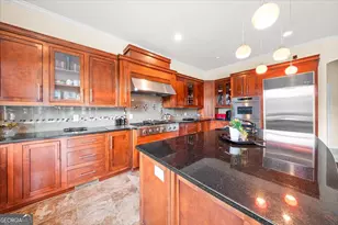 727 Latrobe Way, Macon, GA 31220 - Photo 15