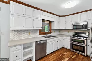 208 Thompson Rd, Tyrone, GA 30290 - Photo 35