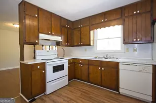 1835 North Rd, Snellville, GA 30078 - Photo 7