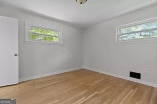 8 Larose Dr SW, Marietta, GA 30060 - Photo 31