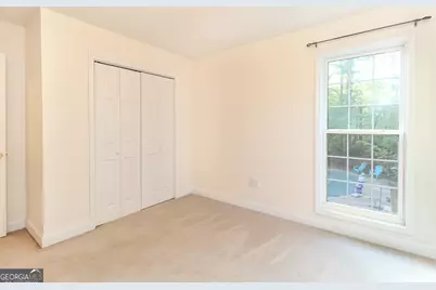 268 E Creek Bend, Athens, GA 30605 - Photo 17