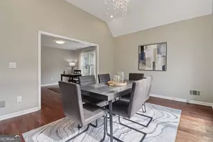 145 Glen Holly Dr, Roswell, GA 30076 - Photo 3