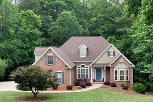 25 Lyndhurst Way, Sharpsburg, GA 30277 - Photo 1