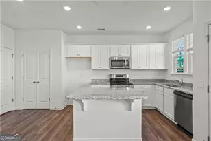 155 Star Ct, Pendergrass, GA 30567 - Photo 9