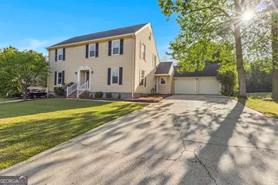 106 S Oaks Lane, Warner Robins, GA 31088 - Photo 1