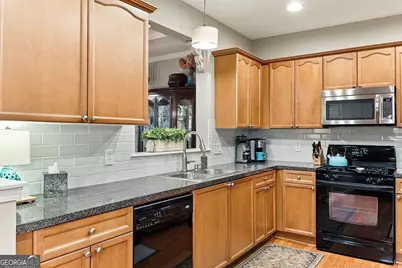 3236 Abbott Drive SW #8, Powder Springs, GA 30127 - Photo 17