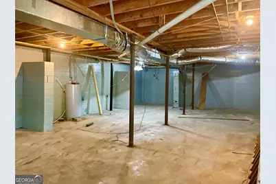 5019 Peach Mountain Circle, Gainesville, GA 30507 - Photo 3