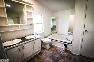 140 Milner St, Meansville, GA 30256 - Photo 63