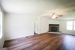 140 Milner St, Meansville, GA 30256 - Photo 11