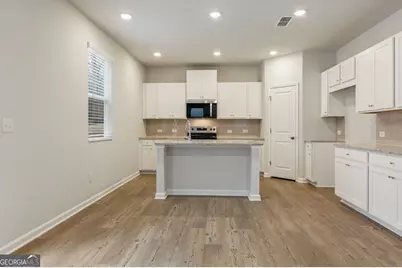 8047 Dickens Drive, Fairburn, GA 30213 - Photo 17