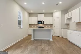 8047 Dickens Dr, Fairburn, GA 30213 - Photo 17