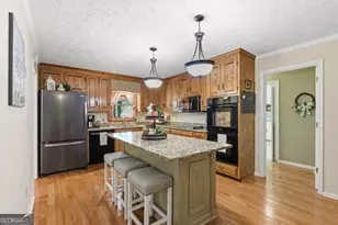 533 Wildwood Cir, Clarkesville, GA 30523 - Photo 11