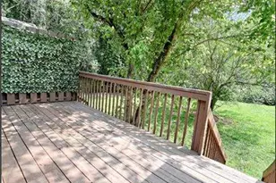 360 Bellemeade Dr SW, Marietta, GA 30008 - Photo 17