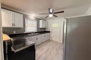 1734 Cahoon St SW, Atlanta, GA 30310 - Photo 13